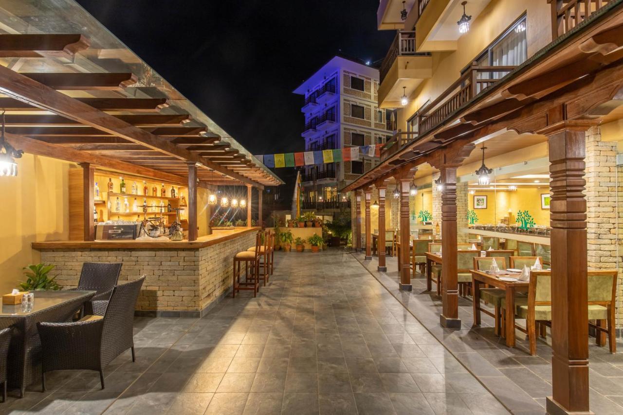 Bar Peepal Resort Pokhara Eksteriør bilde The Terrace at the hotel
