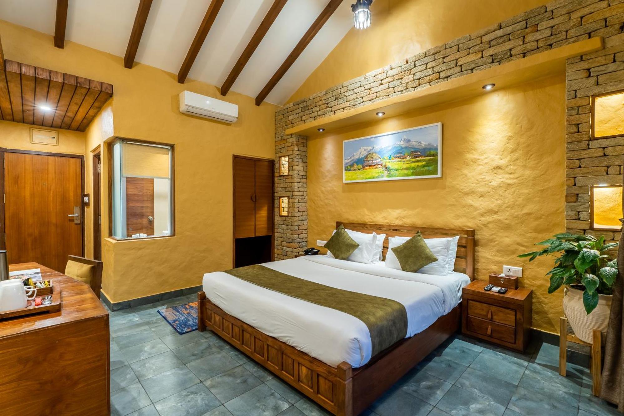 Bar Peepal Resort Pokhara Eksteriør bilde Deluxe Room