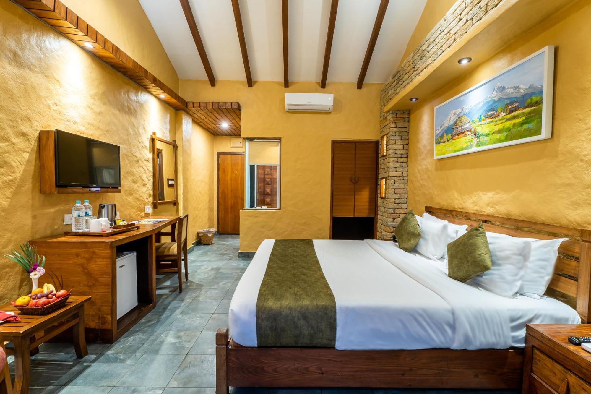 Bar Peepal Resort Pokhara Eksteriør bilde Deluxe Room
